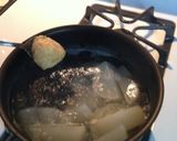 鶏肉団子と大根の煮物作り方5写真