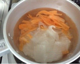 焼肉屋さんのワカメと卵のスープ作り方2写真