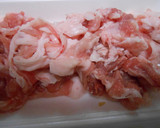 ズッキーニと豚小間肉と新玉ねぎの炒め物作り方4写真