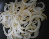 ズッキーニと豚小間肉と新玉ねぎの炒め物作り方10写真