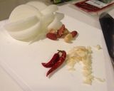 豆苗とズッキーニのペペロンチーノ作り方1写真