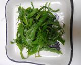 梅干しの炊き込みご飯・大葉、しらすのせ作り方3写真