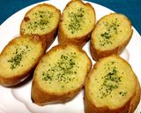 簡単で美味しいガーリックトースト作り方4写真