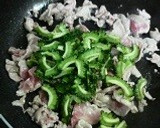 豚コマとゴーヤのオイスターソース炒め作り方3写真