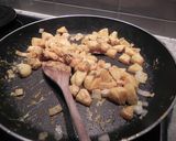 冷凍パイシートで♪ポテトカレーパイ作り方6写真