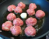 大人も食べたい！ミートボールパスタ♬作り方2写真