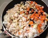 鶏ひき肉と残りもの野菜の赤味噌丼♪作り方5写真