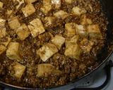 子どもも食べやすい！玉ねぎの麻婆豆腐丼作り方4写真