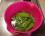 絹さやの卵とじ作り方1写真