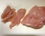 ぷりぷり鶏胸肉のレモン炒め作り方1写真