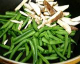 生姜焼のタレdeいんげんのチャプチェ♪作り方5写真