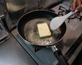 自家製ホワイトソース　カニカマ入り作り方2写真