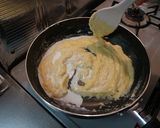 自家製ホワイトソース　カニカマ入り作り方4写真