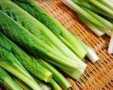うるいと魚介の辛子酢味噌マヨ和え作り方2写真