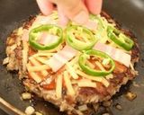 アメリカンなボリューム!ハンバーグピザ★作り方4写真