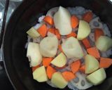 ストウブで鶏肉と野菜の簡単煮作り方5写真