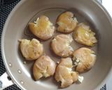 チミチュリソースで食べる♪スマッシュドポテト。作り方5写真