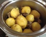 ホクホク新じゃがと牛すじの煮込み作り方3写真