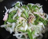 絹さやと新玉ねぎのバター炒め作り方5写真