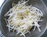 ５分でもう一品♪もやしと油揚げの煮びたし作り方1写真