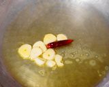 タコとズッキーニのピリ辛パスタ作り方2写真