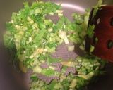 5分で栄養満点！カブの葉の炒め物♪作り方1写真