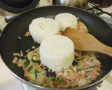 やみつき！しょうゆで食べる和風オムライス作り方4写真