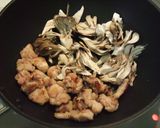チキン＆舞茸の和風スイチリマヨ炒め♪作り方4写真