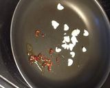 鶏ひき肉とオクラのカレー醤油バターパスタ作り方4写真