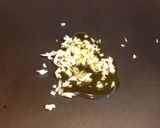 グリーンピースとエビで簡単塩麹パスタ作り方3写真