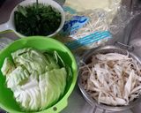 ぷりぷり牛モツ鍋の味噌スープ仕立て作り方1写真