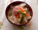 残り野菜とベーコンのミルク味噌汁作り方9写真