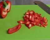 パッ ガパオ ガイ＊鶏肉のバジル炒め作り方1写真