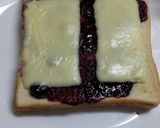 意外なコンビ？ブルーベリーチーズトースト作り方3写真