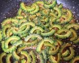 ゴーヤの胡麻醤油炒め‼作り方3写真