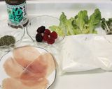 バジル風味のパンケーキサラダ作り方1写真