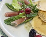 バジル風味のパンケーキサラダ作り方5写真