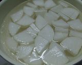 大根と豚バラの煮物作り方1写真