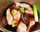 【圧力鍋】鶏手羽とどんこの赤ワイン煮作り方2写真