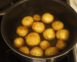 新じゃがを使って☆小じゃがいもの甘辛煮作り方2写真