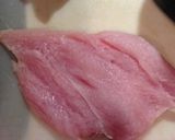簡単！オシャレなバジル風味チキンロール作り方2写真