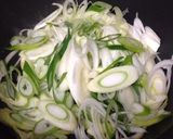 簡単でおいしい、ツナとネギの中華風パスタ作り方3写真