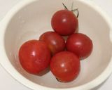 夏に冷やして飲みたい♩ガスパチョ作り方1写真
