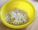 カリッ♪もちっ♥そうめん入りのお好み焼き作り方2写真