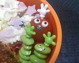 丸いお弁当箱でガチャピンとムック作り方5写真