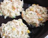 カリッ♪もちっ♥そうめん入りのお好み焼き作り方8写真