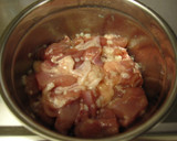 塩麹で柔らか♡鶏肉の粒マスタードマヨ炒め作り方1写真