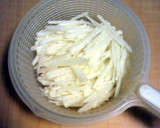 水菜と大根とささみのシャキシャキサラダ作り方3写真