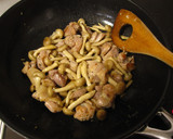 塩麹で柔らか♡鶏肉の粒マスタードマヨ炒め作り方5写真