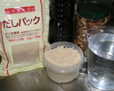 めんつゆ簡単★しょうゆ＋砂糖＋だしパック作り方1写真